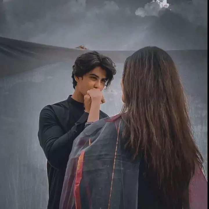 stylish love girl and boy dp
